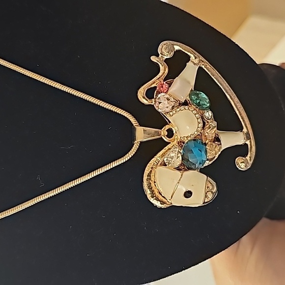 BETSEY JOHNSON COLOR CRYSTAL ENAMEL RHINESTONE ROCKING HORSE PENDANT NECKLACE - Picture 2 of 4